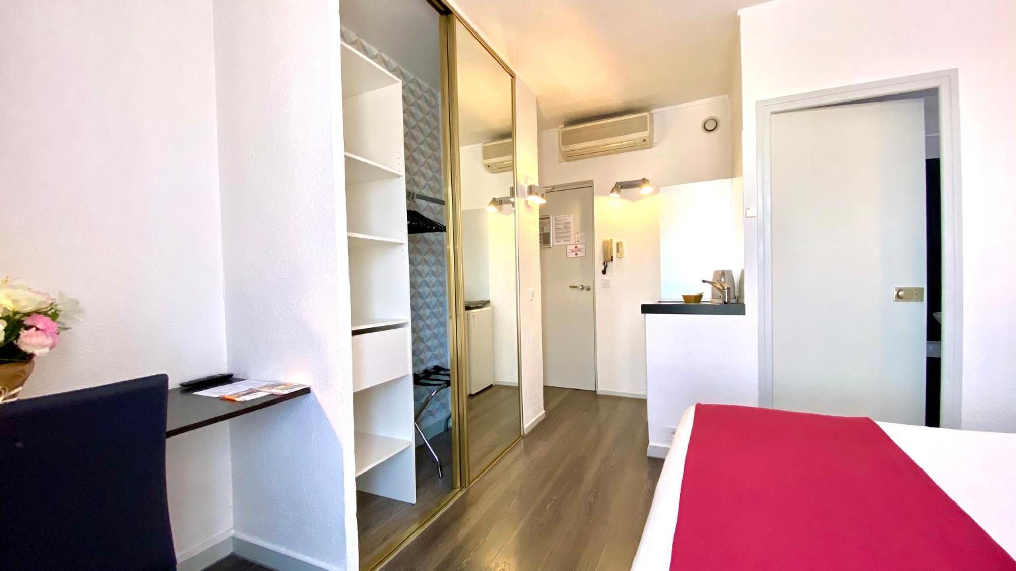 Boulogne Residence Hotel Bilik gambar